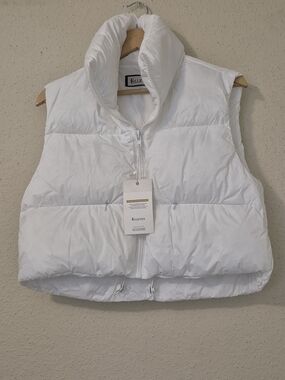 White Cropped Puffer Vest with High Collar